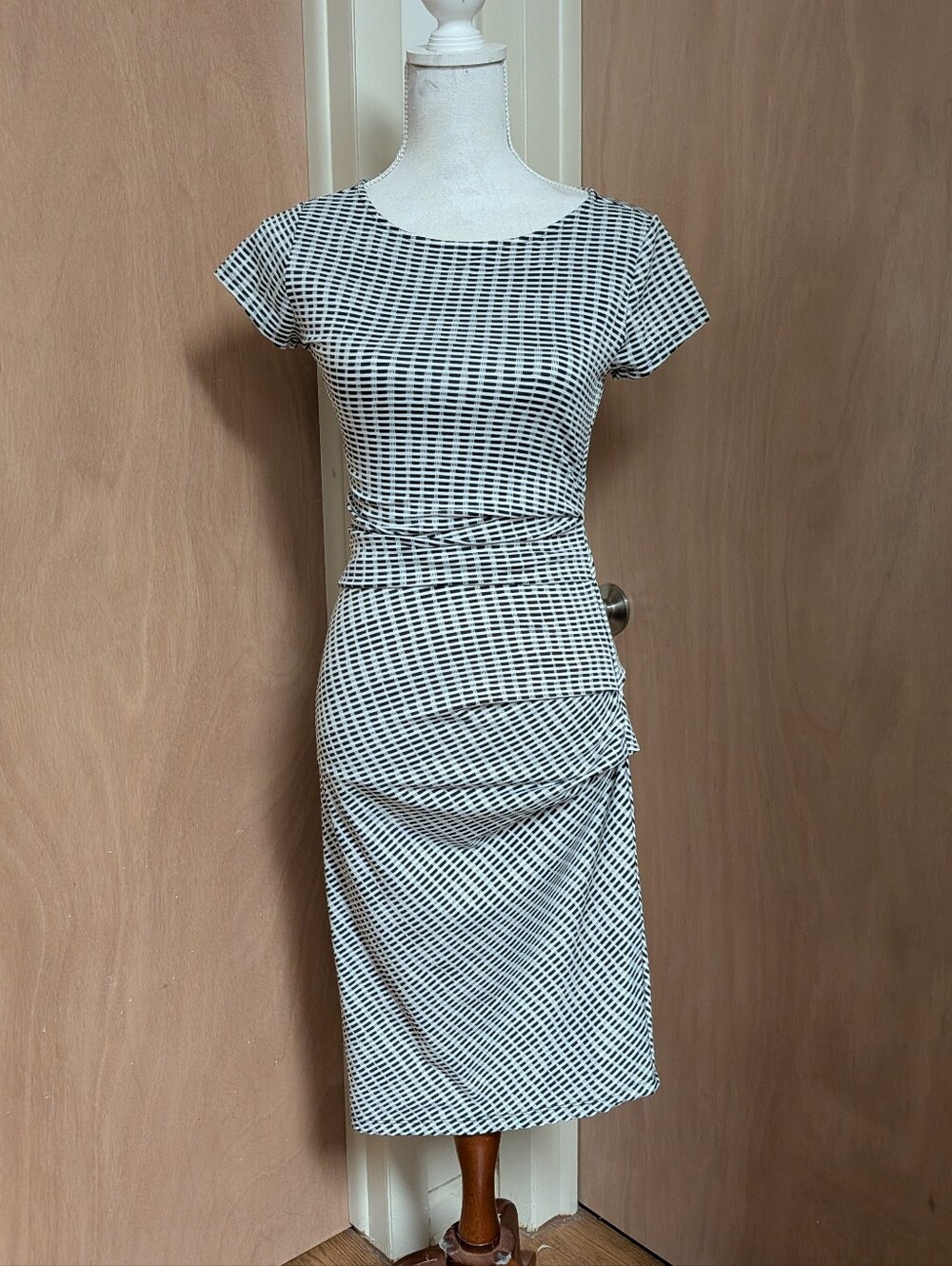 Cato Black White Geometric Ruched Sheath Dress XS Stretch Midi Career Office
